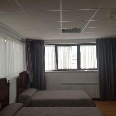 Pension La Espiga Памплона Екстер'єр фото